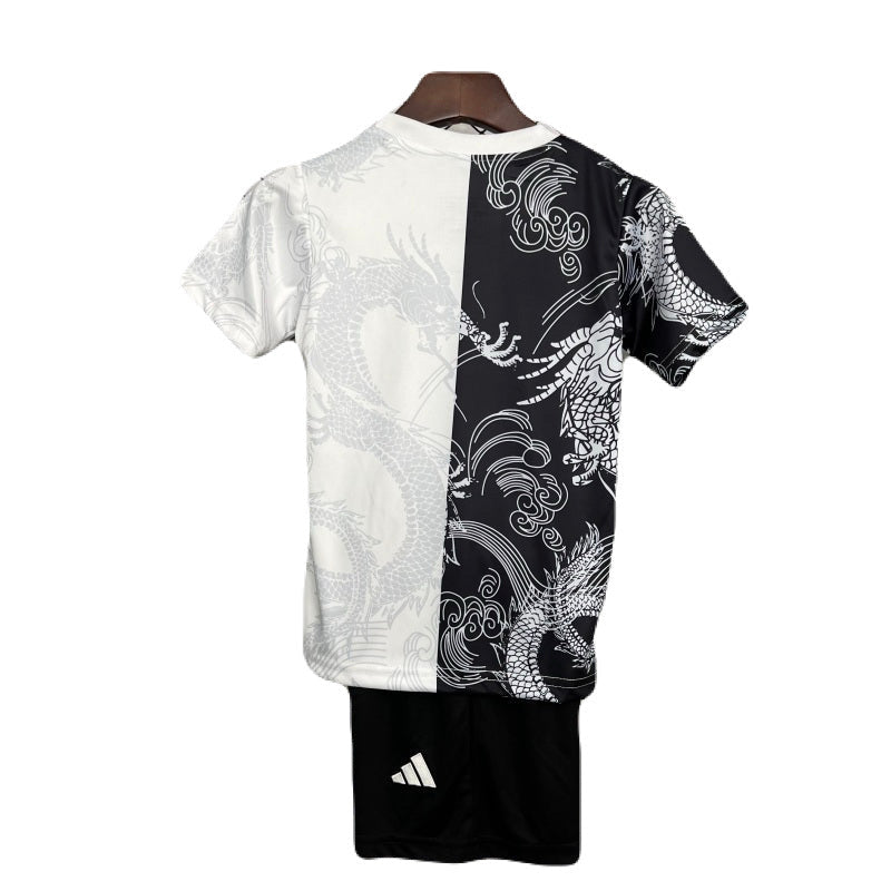 REAL MADRID EDICIÓN ESPECIAL 25/26 CONJUNTO INFANTIL