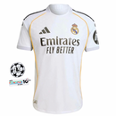 CAMISETA REAL MADRID I + PARCHES 25/26 HOMBRE (VERSIÓN JUGADOR)