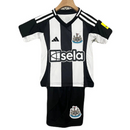 NEWCASTLE I 24/25 CONJUNTO INFANTIL