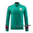 chándal Nike PSG 24/25, chándal PSG verde, ropa deportiva PSG, chándal Nike PSG, chándal PSG 2024, chándal verde Nike, chándal Nike con logo PSG, chándal PSG oficial, ropa deportiva Paris Saint-Germain, chándal Nike 2024, chándal PSG Dri-FIT, chándal Nike deportivo, chándal PSG para hombre, chándal PSG para mujer, chándal verde fútbol PSG, chándal Nike para entrenamiento.