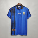 Camiseta hombre selección Argentina retro 1994 primera equipación celeste y blanca cuello polo azul calidad 1.1 oficial, Argentina 1994 retro, Camiseta Argentina polo azul, Camiseta Maradona 1994, Camiseta Argentina antigua, Calidad 1.1 retro, Tienda Hincha Futbolero, Bloke Core Argentina, Camiseta fútbol vintage, Regalo fútbol hombre Argentina, Jersey Argentina 94/95.