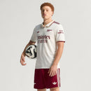 Camiseta del Arsenal tercera equipación temporada 2025 2026 versión jugador para hombre de Tienda Hincha Futbolero, Camiseta Arsenal tercera equipación, Camiseta del Arsenal versión jugador 2025, Jersey Arsenal hombre 2026, Ropa oficial del Arsenal para hombre original, Comprar camiseta del cañón, Calidad premium Gunners authentic, Ropa de fútbol premium slim fit, Ropa deportiva de lujo Arsenal, Jersey oficial Arsenal Premier League