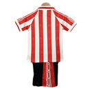 Conjunto infantil retro Athletic Bilbao 1995 1997 primera equipación roja y blanca calidad 1.1 premium época Julen Guerrero oficial, Athletic Bilbao infantil retro, Conjunto niño Bilbao 1995 rojo y blanco, Ropa Athletic Club niños retro, Equipación Bilbao junior 95/97, Calidad 1.1 infantil, Tienda Hincha Futbolero, Regalo niño Athletic Bilbao fútbol, Camiseta rayas rojas y blancas niño, Athletic Kids Retro 1995 Guerrero.