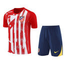 Conjunto hombre entrenamiento Atlético de Madrid temporada 2025 2026 camiseta roja y blanca pantalón azul marino calidad 1.1 premium Tienda Hincha Futbolero. Atleti 2025, Atlético de Madrid 2026, Conjunto Atleti, Entrenamiento Atleti rojo, Chándal Atleti azul, Ropa Atlético de Madrid, Calidad 1.1 Atleti, La Liga Training, Tienda Hincha Futbolero, Atleti Training Kit 25/26