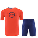 Conjunto hombre FC Barcelona entrenamiento 2025 2026 camiseta naranja detalles azul y pantalón corto azul marino oficial fútbol culé 25/26 transpirable pro.