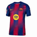 Barcelona 2026, Camiseta Barça oficial, Versión jugador Barcelona, Camiseta authentic Barça, Ropa oficial FC Barcelona, Jersey Barça 25/26, Parche La Liga, Regalo fútbol hombre Barcelona, Barça lifestyle kit, Comprar camiseta barata, Tienda Hincha Futbolero.