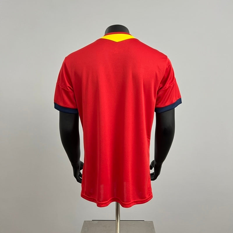 ESPAÑA l 2013 HOMBRE (RETRO)