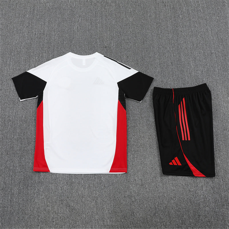 MANCHESTER UNITED CONJUNTO ENTRENAMIENTO 25/26 HOMBRE