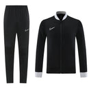 CHÁNDAL Y PANTALÓN NIKE HOMBRE