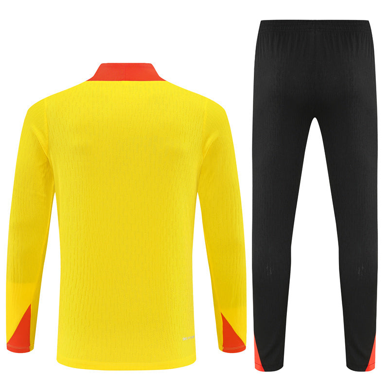 CONJUNTO LARGO BRASIL ENTRENAMIENTO 25/26 HOMBRE