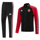 CHÁNDAL Y PANTALÓN DEL MANCHESTER UNITED 25/26 HOMBRE