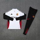CONJUNTO LARGO MANCHESTER UNITED ENTRENAMIENTO 25/26 HOMBRE