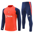 CONJUNTO LARGO MANCHESTER UNITED ENTRENAMIENTO 24/25 HOMBRE