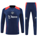CONJUNTO LARGO MANCHESTER UNITED ENTRENAMIENTO 24/25 HOMBRE