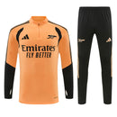 Chándal Arsenal 26/27 Sudadera Naranja y Pantalón Negro