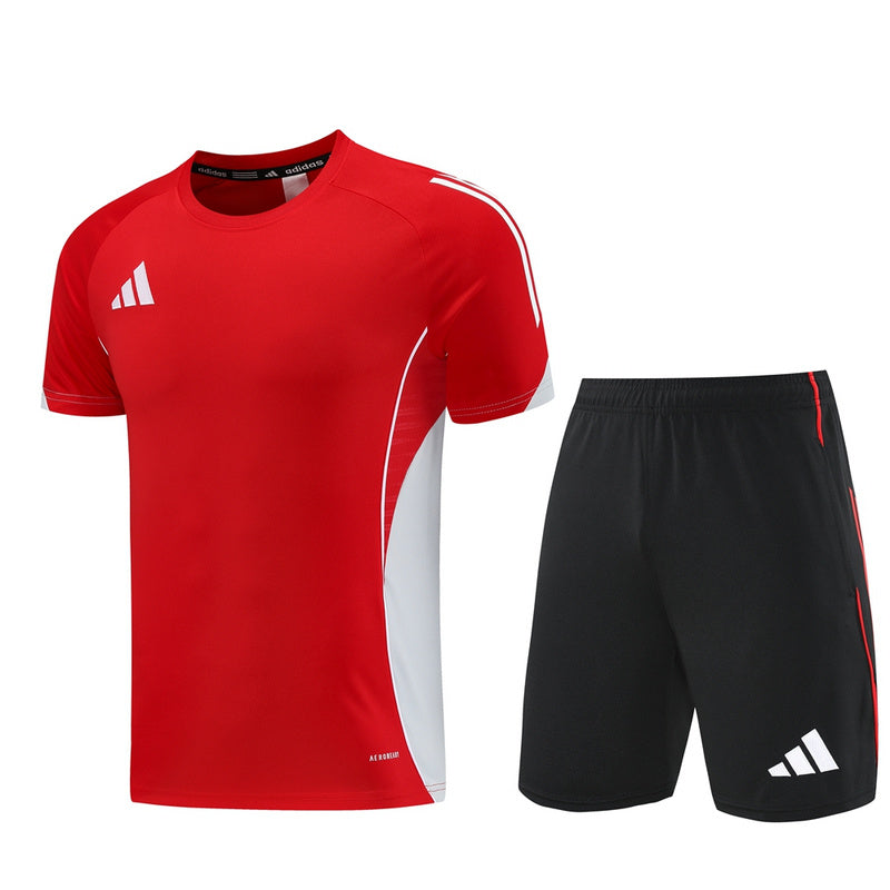 Camiseta y Pantalón Corto Adidas