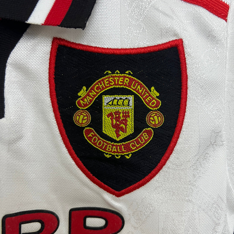 MANCHESTER UNITED II 97/98 CONJUNTO INFANTIL (RETRO)