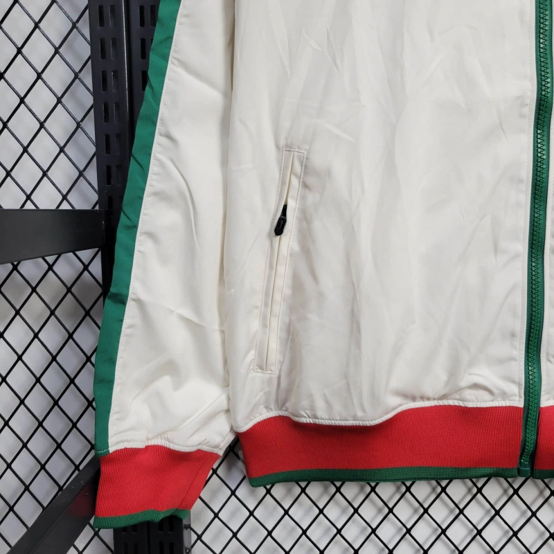 CHAQUETA CORTAVIENTOS PORTUGAL RETRO ✅