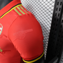 POLO ARSENAL 25/26 HOMBRE (VERSIÓN JUGADOR)