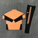 Chándal Arsenal 26/27 Sudadera Naranja y Pantalón Negro