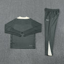 CONJUNTO LARGO CHELSEA ENTRENAMIENTO 25/26 HOMBRE