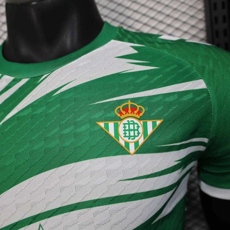 REAL BETIS NARUTO 25/26 HOMBRE (VERSIÓN JUGADOR)