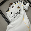 CAMISETA REAL MADRID + PARCHES 25/26 HOMBRE