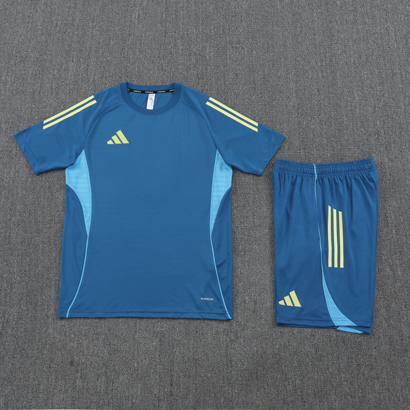 Camiseta y Pantalón Corto Adidas