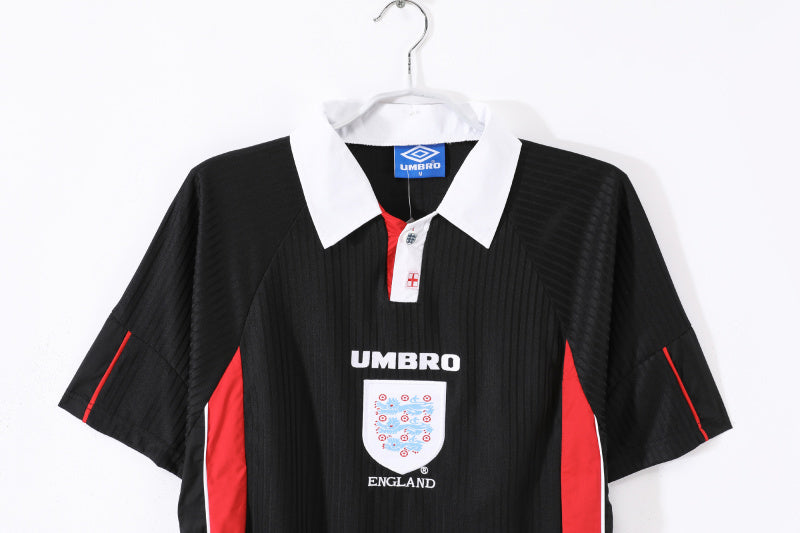 INGLATERRA III 1998/99 HOMBRE (RETRO)