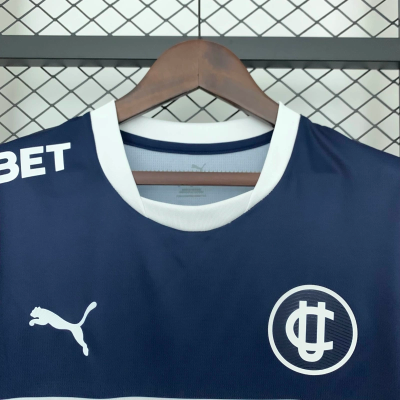 CAMISETA UNIVERSIDAD CATÓLICA I 25/26 HOMBRE
