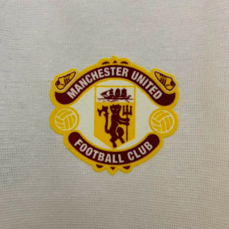 MANCHESTER UNITED CASUAL 25/26 HOMBRE