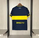 Camiseta hombre Boca Juniors primera equipación temporada 2025 2026 color azul y oro calidad 1.1 oficial, Boca Juniors 2025, Camiseta Boca local, Equipación Boca 25/26, Ropa barata Boca Juniors, Calidad 1.1 Boca, Moda deportiva 2026, Tienda Hincha Futbolero, Xeneize, Bloke Core Boca, Camisetas de fútbol Argentina.