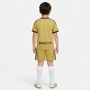 Conjunto infantil Boca Juniors 2025 2026 segunda equipación amarilla y azul marino calidad 1.1 oficial, Boca Juniors infantil 25/26, Conjunto niño Boca amarillo, Ropa Boca Juniors niños 2026, Equipación Boca junior 25/26, Calidad 1.1 infantil amarillo oro, Tienda Hincha Futbolero, Regalo niño fútbol Boca, Camiseta amarilla Boca Juniors niño, Boca Kids 2025 Away.