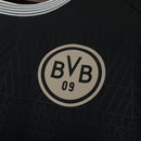 Camiseta Borussia Dortmund edición especial 100 años 2026 2027 hombre negra blackout de colección calidad 1.1 premium Tienda Hincha Futbolero BVB Centenary Jersey, Camiseta Borussia Dortmund 2026, Jersey BVB negro, Camiseta Dortmund 100 años, Equipación especial Borussia 26/27, Comprar camiseta blackout Dortmund, Calidad 1.1 premium, BVB oficial Alemania, Fútbol alemán 2026, Camiseta centenario Dortmund.