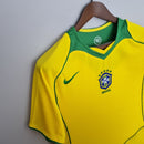Camiseta hombre selección de Brasil temporada 2004 2006 primera equipación amarilla línea Total 90 T90 retro calidad 1.1 premium Ronaldinho Tienda Hincha Futbolero. Brasil 2004, Brasil 2006, Camiseta Brasil T90, Ropa Brasil retro, Camiseta Brasil Total 90, Calidad 1.1 Brasil, Ronaldinho Brasil Jersey, Tienda Hincha Futbolero, Brazil Retro Jersey 2005.