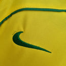 Camiseta hombre selección de Brasil temporada 2004 2006 primera equipación amarilla línea Total 90 T90 retro calidad 1.1 premium Ronaldinho Tienda Hincha Futbolero. Brasil 2004, Brasil 2006, Camiseta Brasil T90, Ropa Brasil retro, Camiseta Brasil Total 90, Calidad 1.1 Brasil, Ronaldinho Brasil Jersey, Tienda Hincha Futbolero, Brazil Retro Jersey 2005.