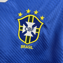 Camiseta hombre selección Brasil temporada 1994 segunda equipación azul patrones marca de agua retro calidad 1.1 premium Romário Tienda Hincha Futbolero. Brasil 1994, Camiseta Brasil azul, Ropa Brasil retro, Camiseta Brasil 94, Calidad 1.1 Brasil, Romario 94, Bebeto 1994, Tienda Hincha Futbolero, Brazil Retro Jersey 94 blue.