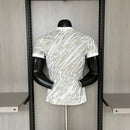 CAMISETA BRASIL EDICIÓN ESPECIAL 24/25 HOMBRE (VERSIÓN JUGADOR)