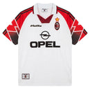Camiseta AC Milan Segunda Equipación 1997/98 Hombre Retro - AC Milan, Milan, Rossoneri, San Siro, Serie A, Italian Football, Adidas, Maldini, Paolo Maldini, Weah, George Weah, Boban, 1997, 1998, Retro, Vintage, Camiseta Clásica, Segunda Equipación, Away Kit, Blanca, White, Opel, Hombre, Men, Camiseta de Hombre, Tienda Hincha Futbolero, Fútbol Italiano