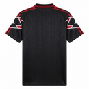 Camiseta AC Milan Tercera Equipación 1997/98 Hombre Retro -AC Milan, Milan, Rossoneri, San Siro, Serie A, Italian Football, Adidas, Maldini, Paolo Maldini, Weah, Boban, 1997, 1998, Retro, Vintage, Camiseta Clásica, Tercera Equipación, Third Kit, Negra, Black, Opel, Hombre, Men, Camiseta de Hombre, Tienda Hincha Futbolero, Fútbol Italiano