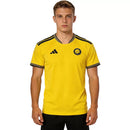 Camiseta Al Nassr Primera Equipación 26/27 Hombre - TIENDA HINCHA FUTBOLERO - Al Nassr, Arabia Saudita, 26/27, Primera Equipación, Camiseta oficial, Fútbol, Tecnología deportiva, Tienda Hincha Futbolero, Exclusivo, Colección 2026