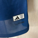Camiseta hombre entrenamiento Selección Argentina temporada 2026 2027 color azul oficial versión jugador 3 estrellas fútbol técnica transpirable mundial.