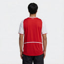 "Camiseta oficial del Arsenal FC primera equipación temporada 2002 2004 retro color roja y blanca para hombre de Tienda Hincha Futbolero, Camiseta Arsenal retro, Arsenal 02/04, Ropa Arsenal vintage, Comprar camiseta Arsenal roja y blanca, Gunners, Invincibles Arsenal, Highbury, Camisetas fútbol retro, Retro Arsenal 2003, Historia Arsenal, Colección Arsenal, Premier League, Arsene Wenger.