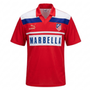Camiseta oficial del Atlético de Madrid segunda equipación temporada 1990 1993 polo roja retro para hombre de Tienda Hincha Futbolero, diseño histórico, Camiseta Atlético Madrid retro, Atleti 90/93, Ropa Atlético Madrid vintage, Comprar camiseta Atleti roja, Colchoneros, Vicente Calderón, Camisetas fútbol retro, Retro Atlético de Madrid 1993, Historia Atleti, Colección Atlético, Liga Española.