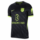 Atlético de Madrid, Atleti, Segunda Equipación, Camiseta Negra Atleti, Versión Jugador, Player Version, Atlético 26/27, Tienda Hincha Futbolero, Fútbol, Moda Futbolera, Coleccionismo, Ropa Exclusiva, Atleti Negra y Verde