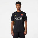 Camiseta oficial del FC Barcelona tercera equipación temporada 2013 2014 color negro retro para hombre de Tienda Hincha Futbolero, Camiseta Barcelona retro, Barça 13/14, Ropa Barcelona vintage, Comprar camiseta Barcelona negra, Senyera Barça, Culés, Blaugrana, Camisetas fútbol retro, Retro Barcelona 2014, Historia FC Barcelona, Colección Barça, Tercera equipación Barcelona.