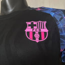 Camiseta hombre FC Barcelona x Jordan temporada 2026 2027 versión jugador edición especial negra detalles púrpura y azul calidad 1.1 oficial, Barcelona 2026, Camiseta Barça Jordan negra, Barcelona 2027 jugador, Camiseta Jordan fútbol, Barça edición especial, Calidad 1.1 Barcelona, Barça roxo y azul, Tienda Hincha Futbolero, Barça x Jordan Authentic Jersey.