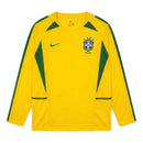 Camiseta Brasil I Manga Larga 2002/03 Hombre Retro Oficial - Brasil, Brazil, Seleçao, Canarinha, CBF, Corea Japon 2002, Mundial 2002, Pentacampeon, Nike, Ronaldo, Ronaldo Nazario, Rivaldo, Ronaldinho, Cafu, Roberto Carlos, Manga Larga, Long Sleeve, 2002, 2003, Retro, Vintage, Camiseta Clásica, Primera Equipación, Home Kit, Amarilla, Yellow, Verde, Hombre, Men, Camiseta de Hombre, Tienda Hincha Futbolero, Fútbol Sudamericano