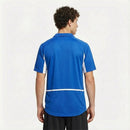 Camiseta oficial de la selección de Brasil segunda equipación temporada 2002 2003 retro para hombre de Tienda Hincha Futbolero, Camiseta Brasil retro, Brasil 2002/03, Ropa Brasil vintage, Comprar camiseta Brasil Penta, Canarinha, CBF, Camisetas fútbol retro, Retro Brasil 2002 segunda, Colección selección brasileña, Fútbol años 2000.