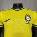 Camiseta de Brasil 1998 primera equipación retro versión jugador amarilla verdeamarela jersey auténtico Tienda Hincha Futbolero selección de Brasil Ronaldo Francia 98, Camiseta Brasil 1998 retro, Jersey Brasil del 98 original, Camiseta Brasil versión jugador clásica, Camiseta Brasil Ronaldo 98, Comprar equipación vintage Brasil, Calidad retro premium 1.1, Camiseta fútbol Brasil amarilla, Ropa urbana blockecore, Jersey de colección Canarinha.